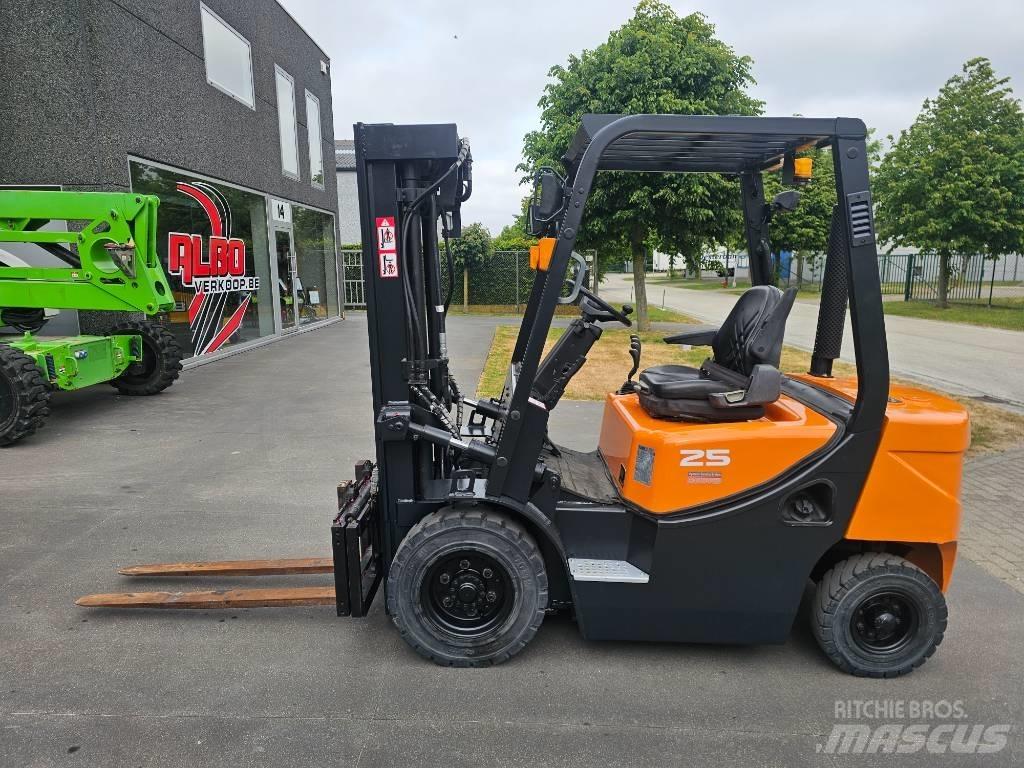 Doosan D 25 G Dizel forkliftler