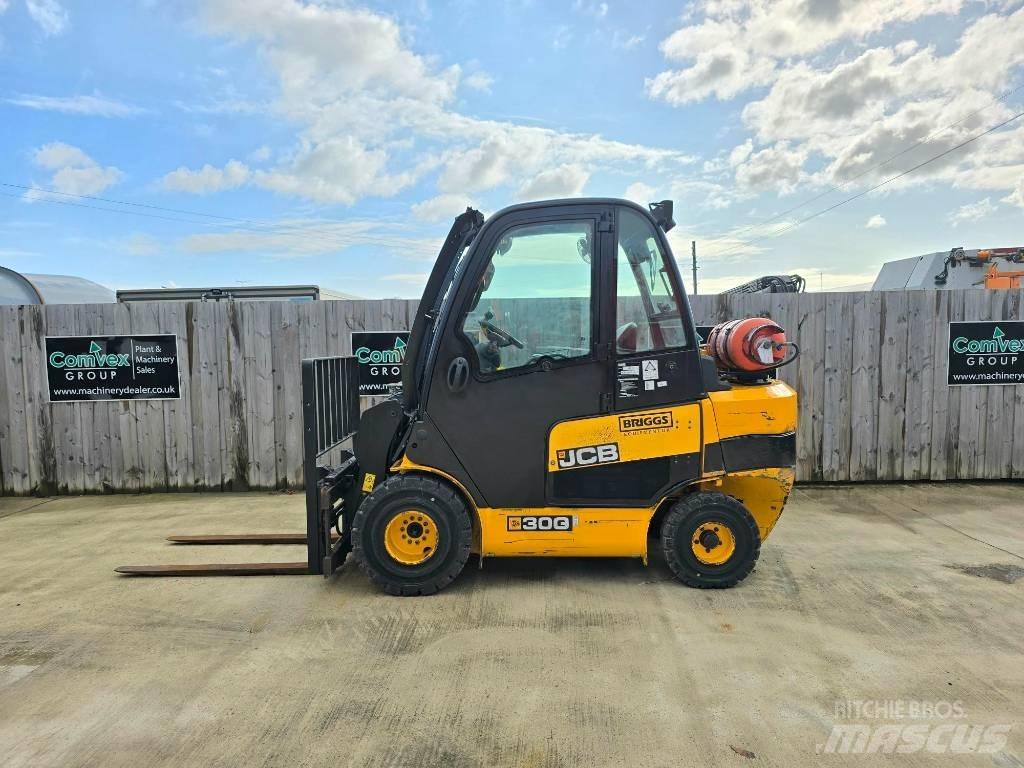 JCB TLT 30 G LPG'li forkliftler
