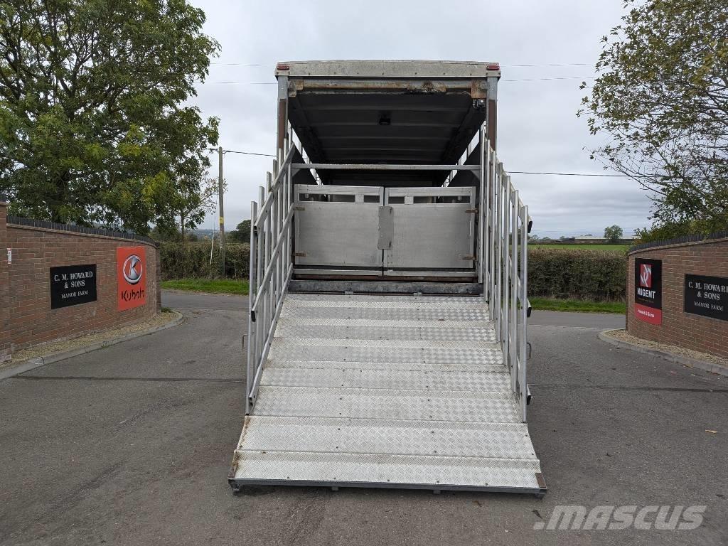 Mercedes-Benz 816 Kapali kasa kamyonlar