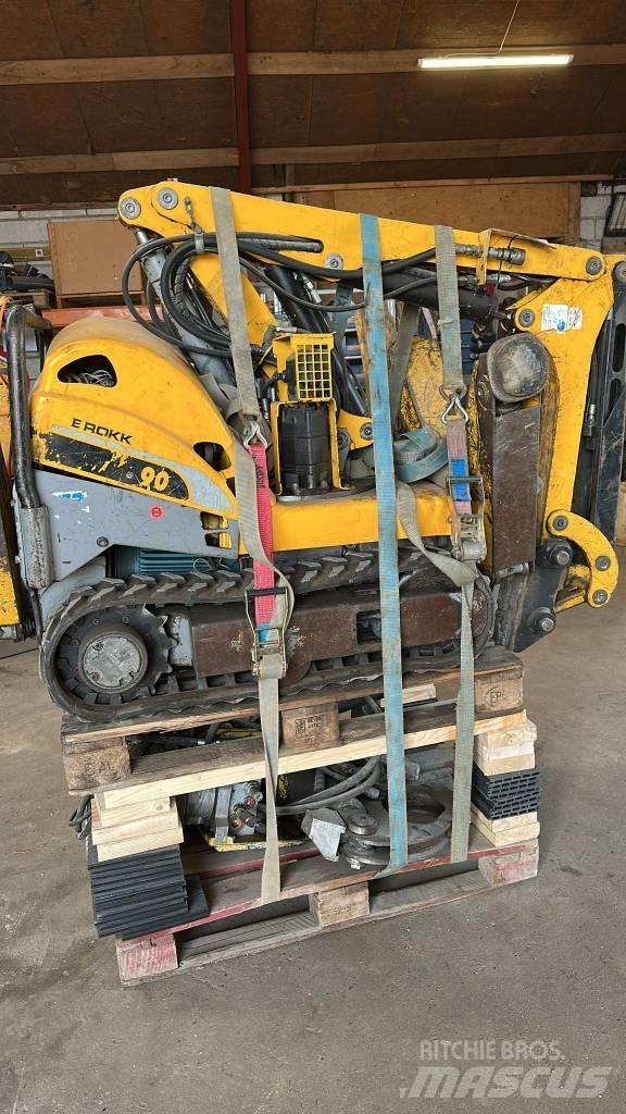 Brokk 90 Yıkım ekskavatörleri