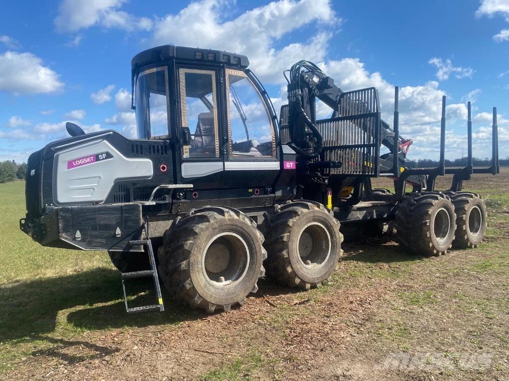 Logset 5 FGT Tomruk yükleyici traktörler