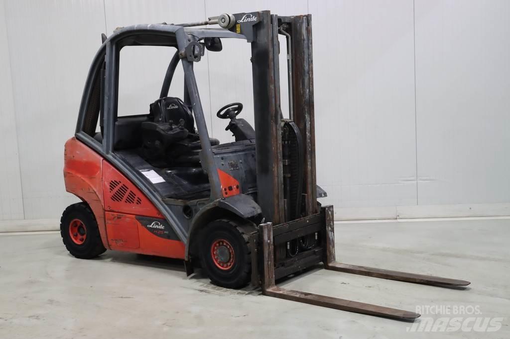 Linde H25D-02 Dizel forkliftler