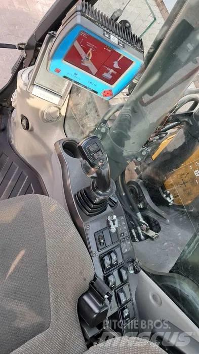 Volvo EC 220 DL Paletli ekskavatörler