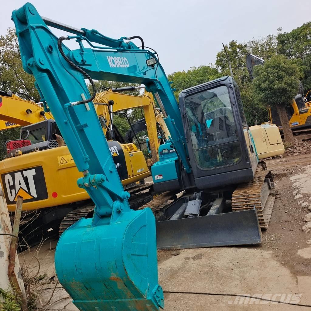 Kobelco SK 75 Paletli ekskavatörler