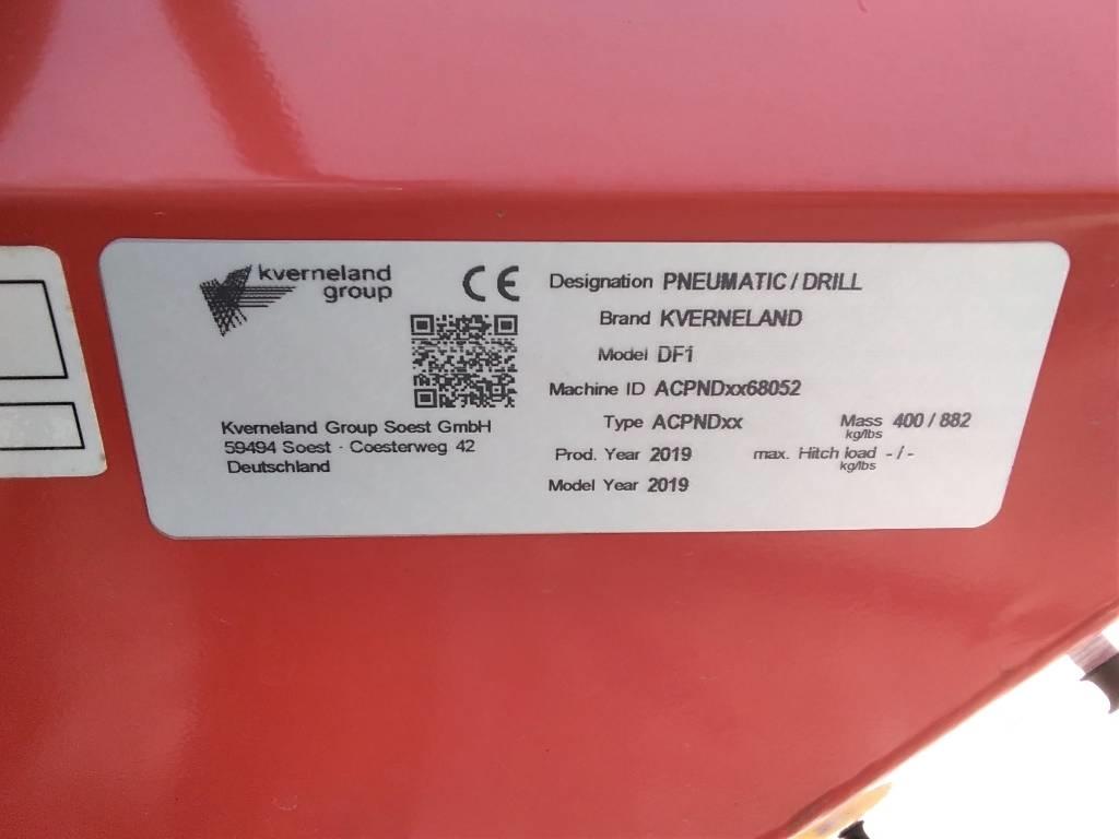 Kverneland DF1 Mineral gübre dagiticilar
