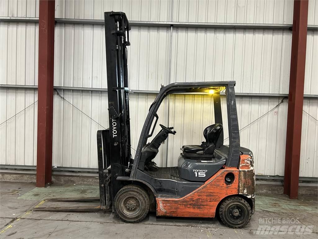 Toyota 02-8FDF15 Dizel forkliftler