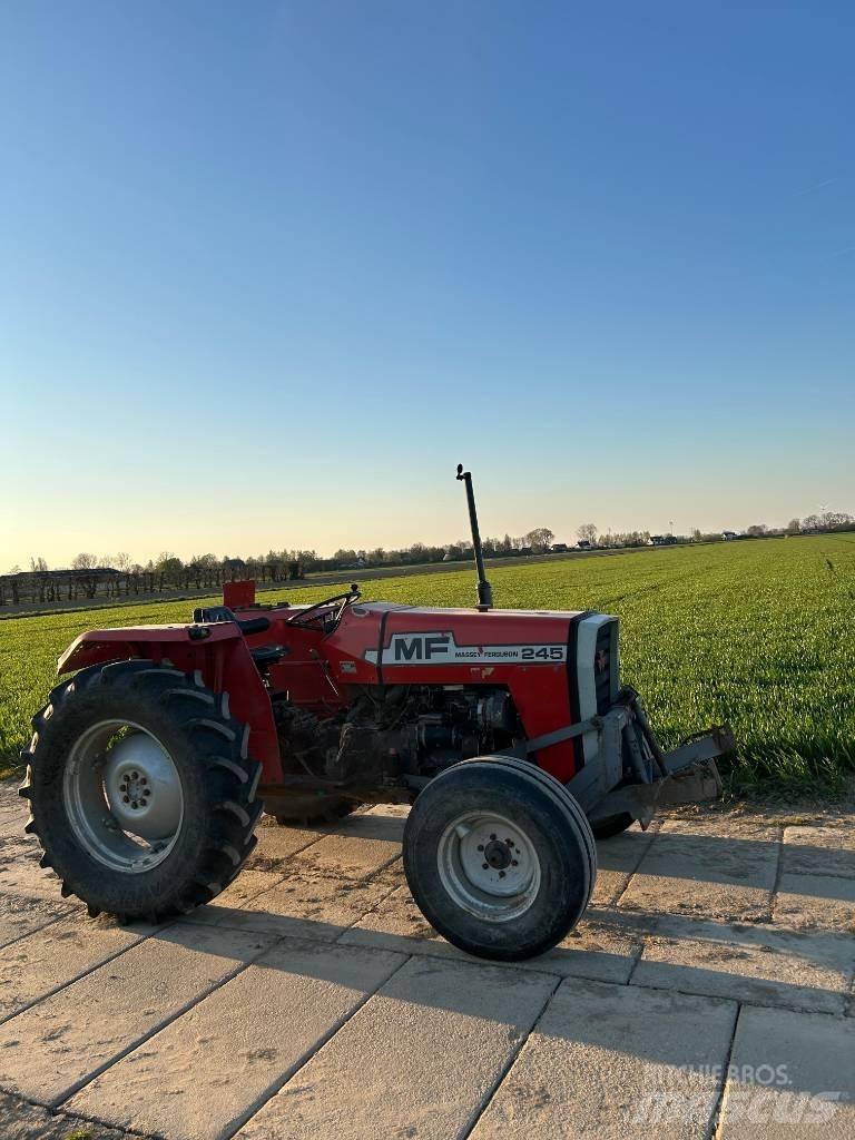 Massey Ferguson 240 Traktörler