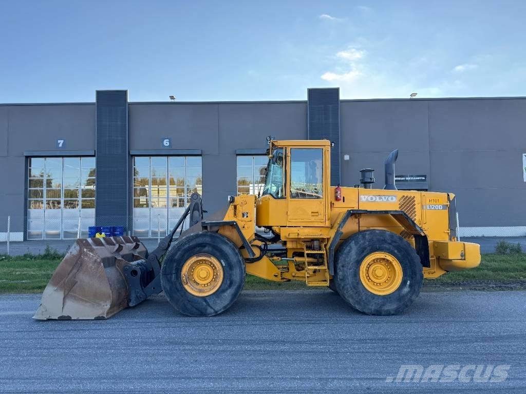 Volvo L 120 D Tekerlekli yükleyiciler