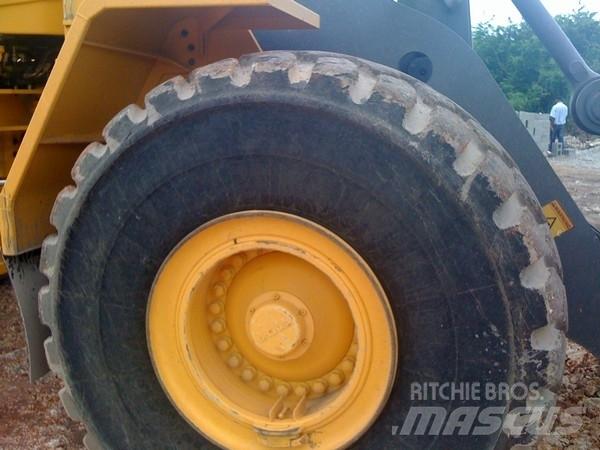 Volvo L180 Tekerlekli yükleyiciler