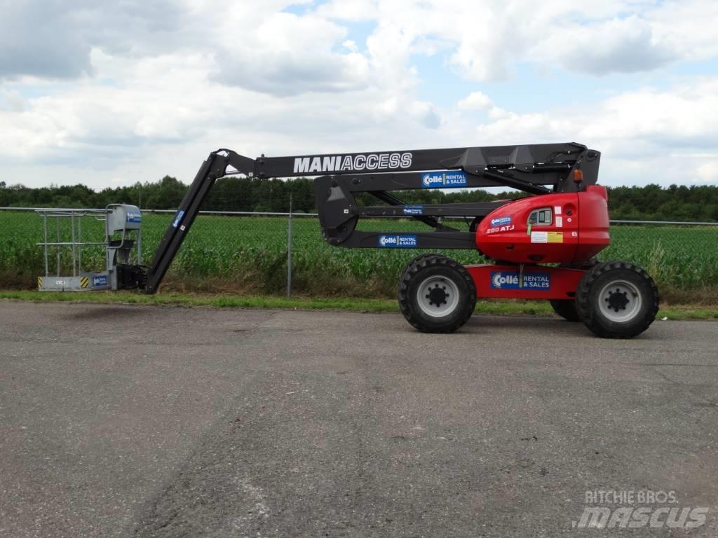 Manitou 200 ATJ Körüklü personel platformları