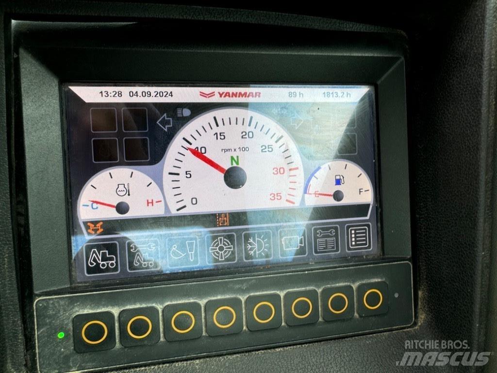 Yanmar B95W (40744) Lastik tekerli ekskavatörler
