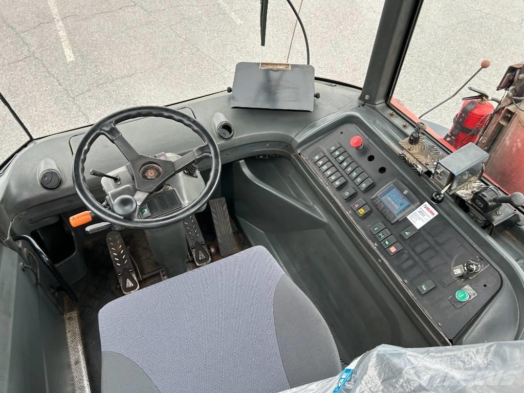 Kalmar TR618i Terminal çekiciler