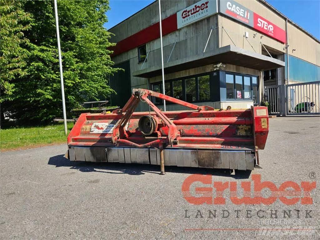  Mörba-Baumann 3000 Hasat makineleri