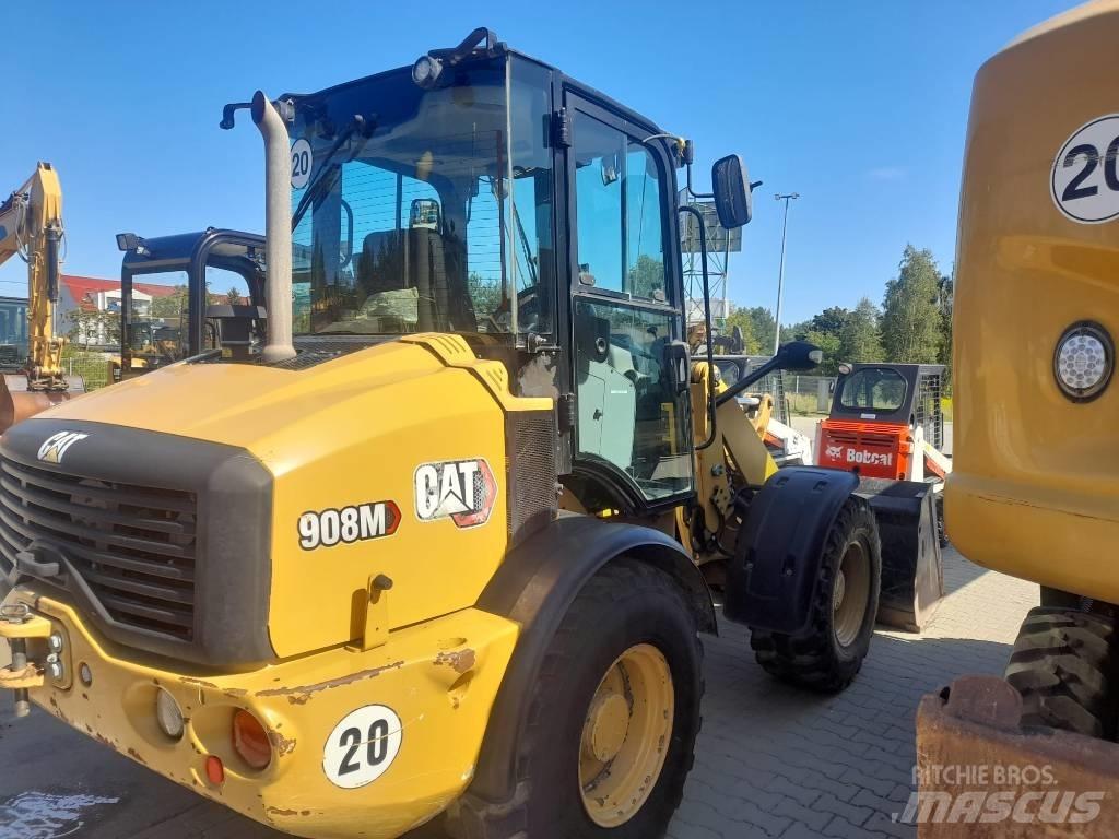 CAT 908M Tekerlekli yükleyiciler