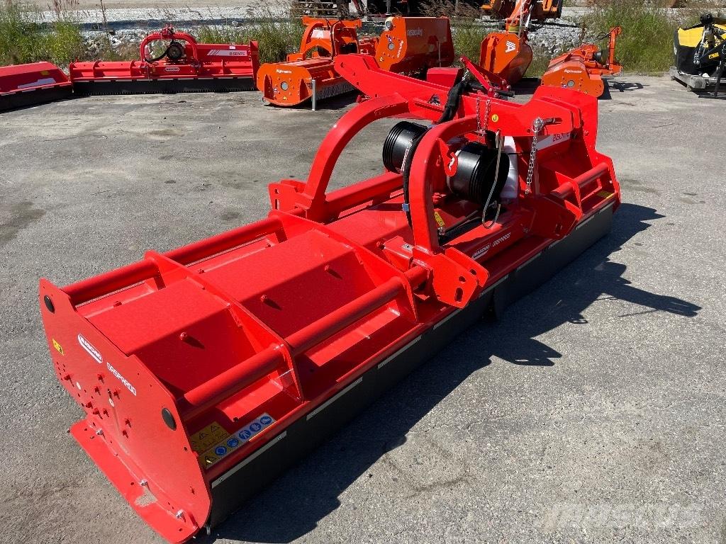 Maschio Bisonte 300 Hasat makineleri