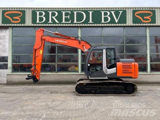 Hitachi ZX 130-3 Paletli ekskavatörler
