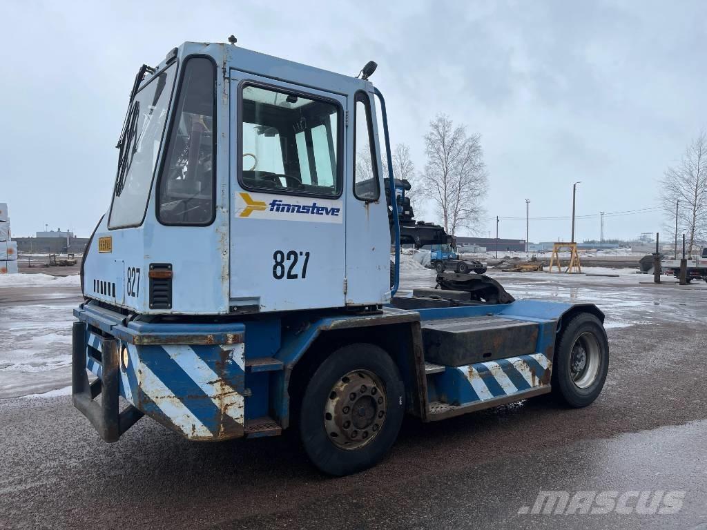 Sisu TRX181 Terminal çekiciler