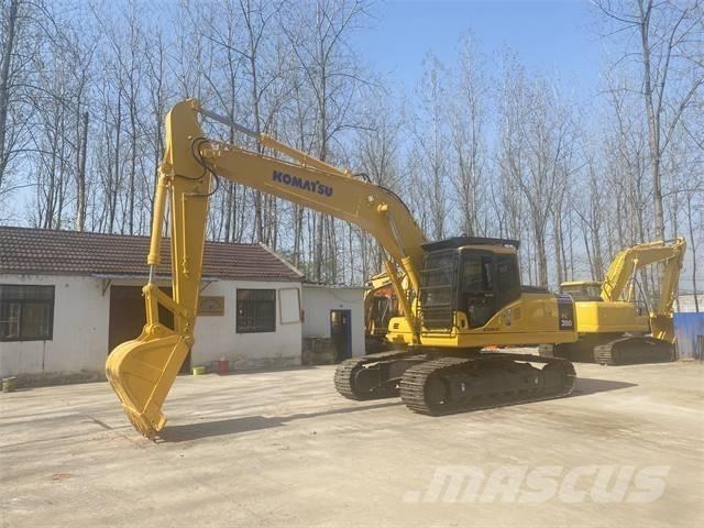 Komatsu PC200-7 Paletli ekskavatörler