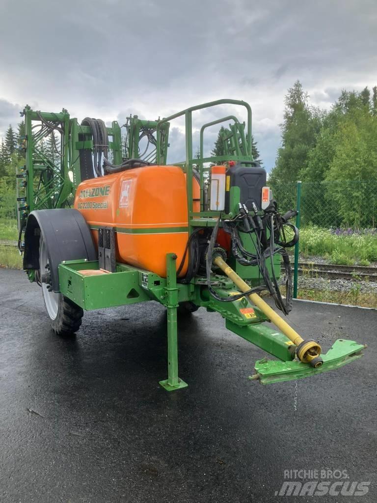 Amazone UG 2200 Çekilir pülverizatörler