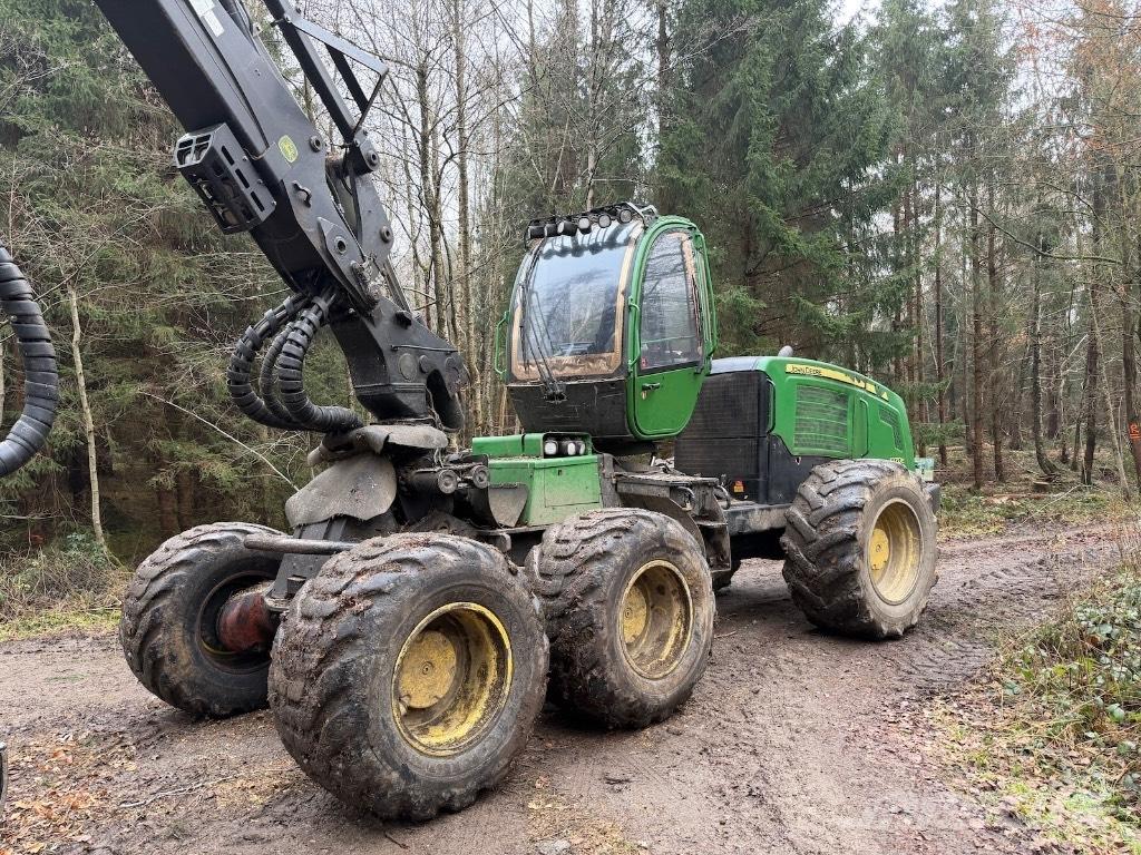 John Deere 1270 E Biçerdöverler
