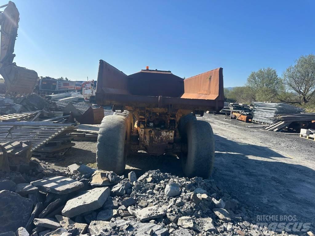 Volvo A 25 C Belden kirma kaya kamyonu