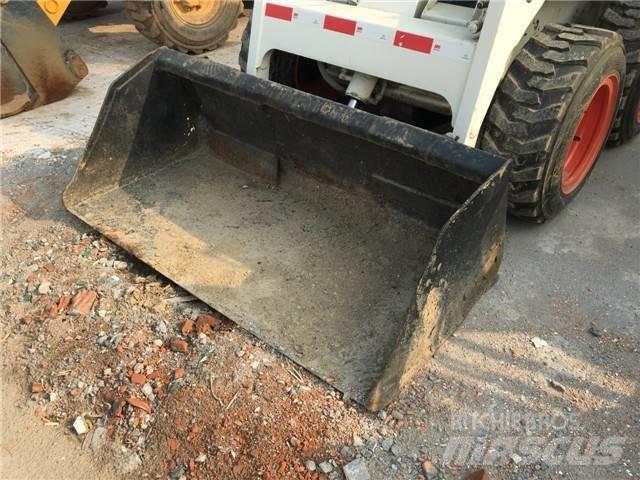 Bobcat S 130 Skid steer loderler