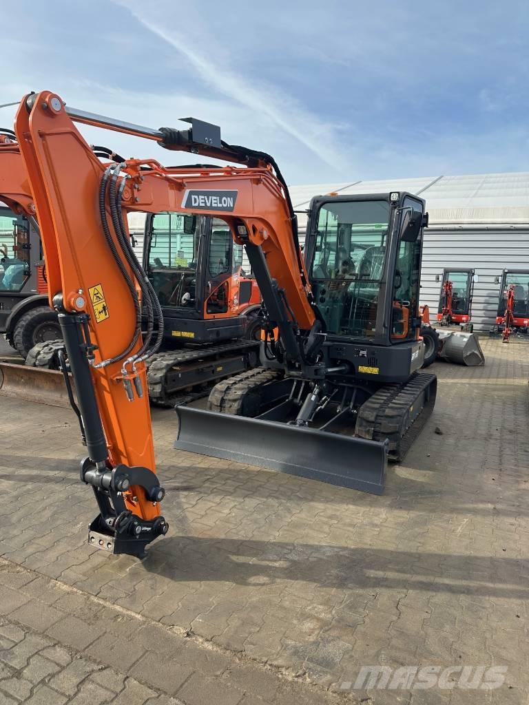 Develon DX 63-7 Mini ekskavatörler, 7 tona dek