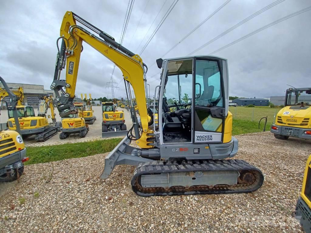 Wacker Neuson EZ50 Paletli ekskavatörler