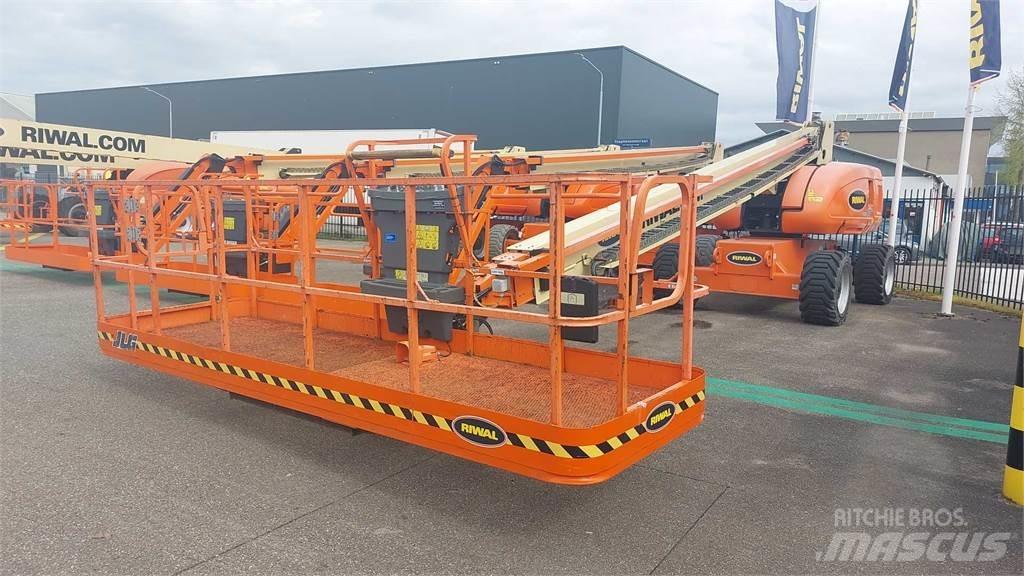 JLG 680SGW+ Teleskopik personel platformları