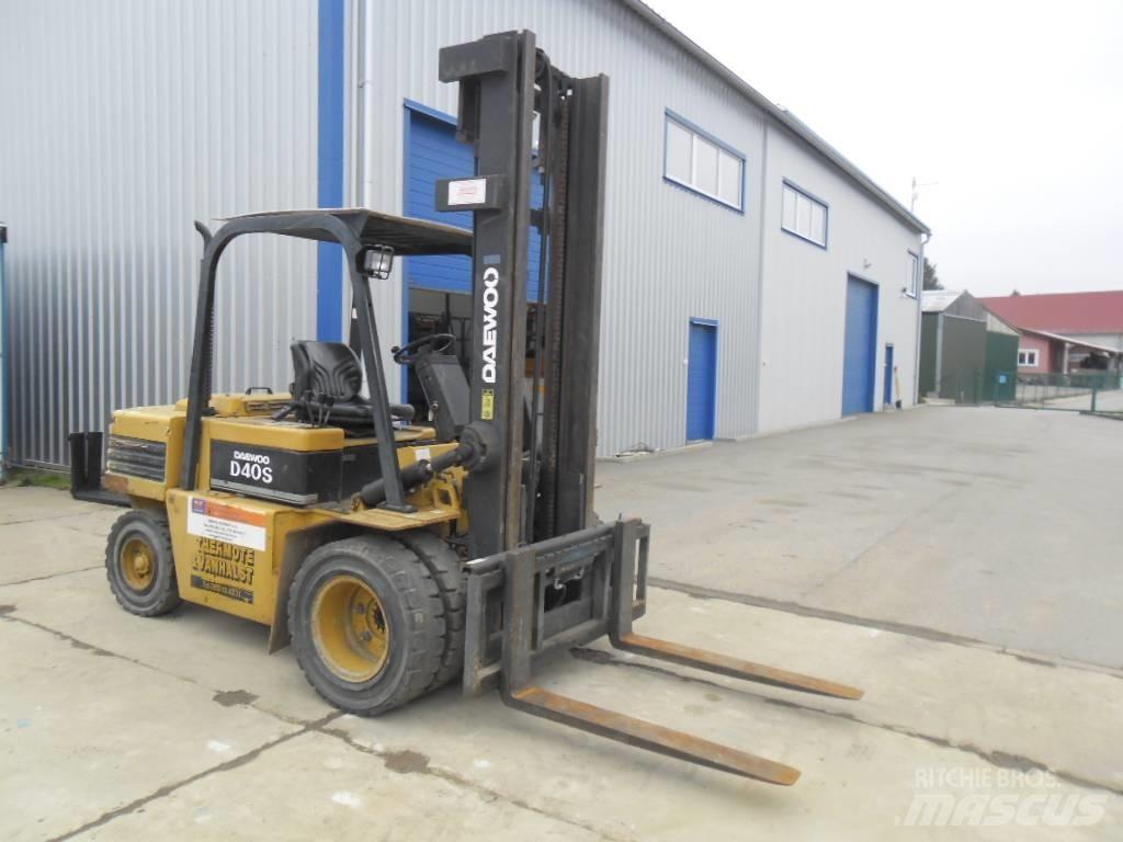 Daewoo Doosan D 40S Dizel forkliftler