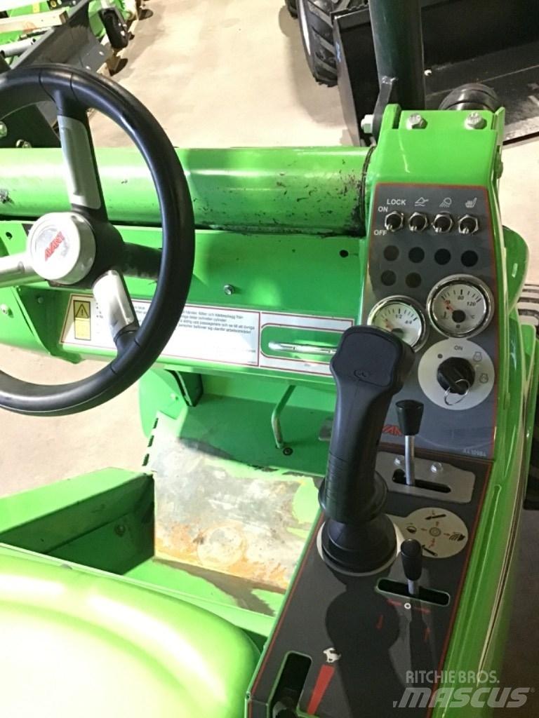Avant 423 Skid steer loderler