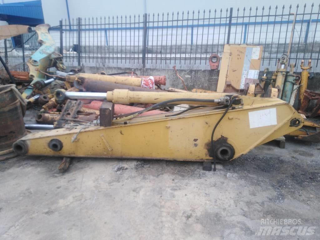 CAT M 318 Saseler