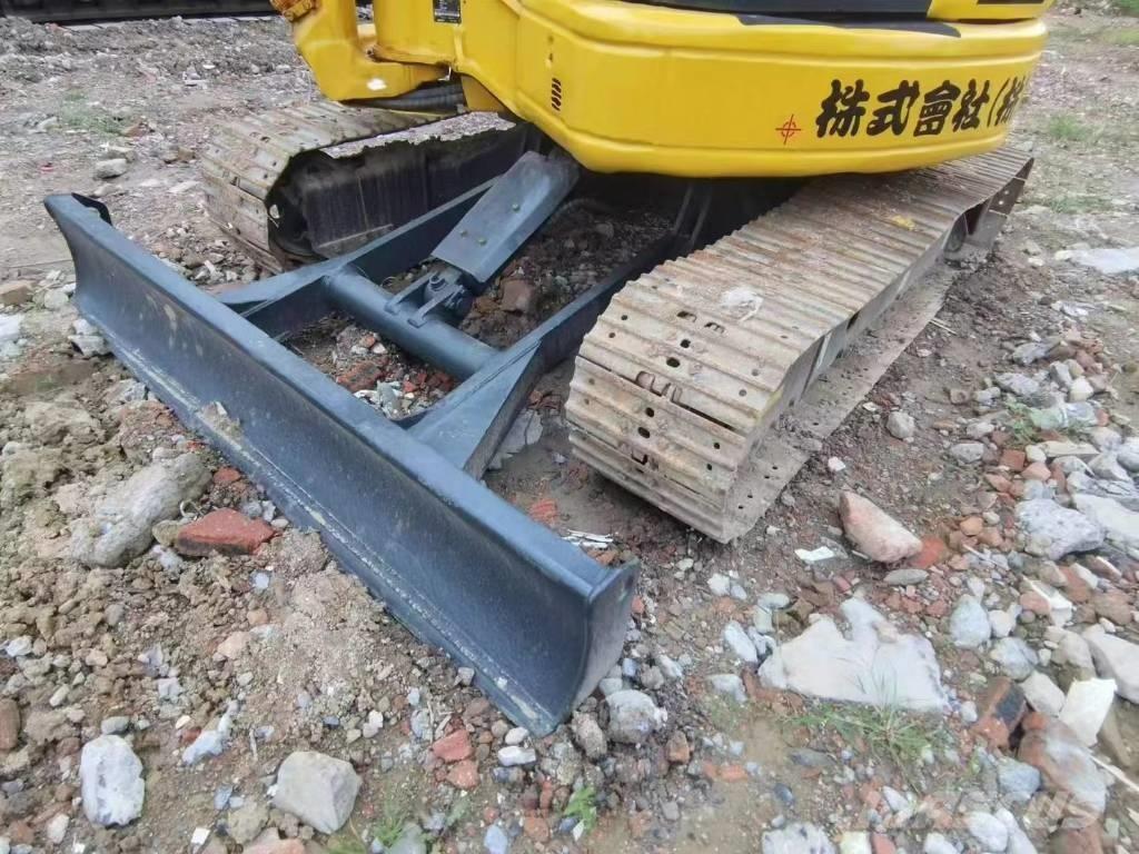 Komatsu PC40 Mini ekskavatörler, 7 tona dek