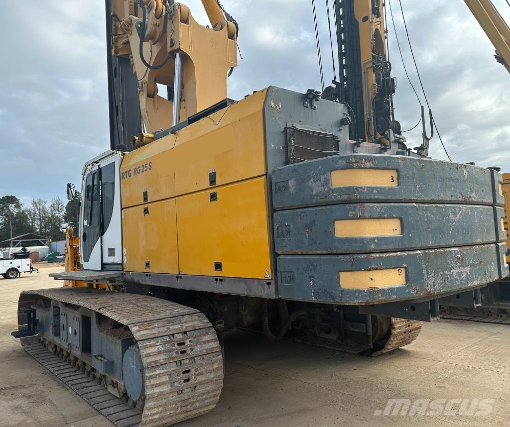 Bauer RTG RG 25 S Sondaj makinalari