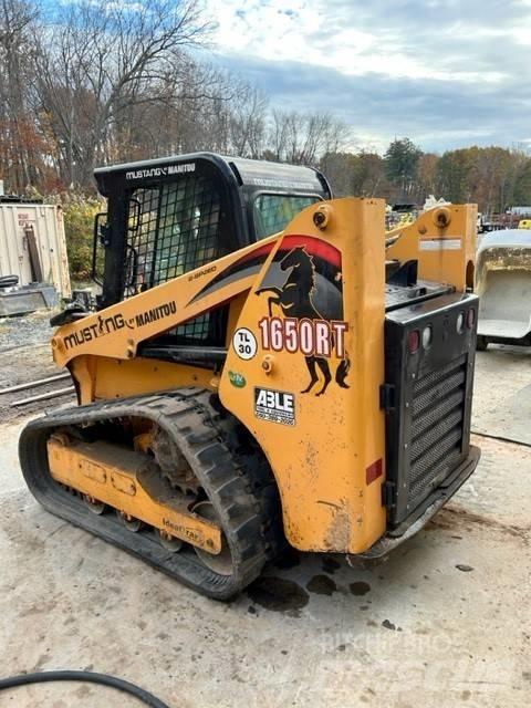 Mustang 1650RT Skid steer loderler
