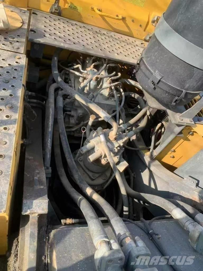 Volvo EC 380 Paletli ekskavatörler