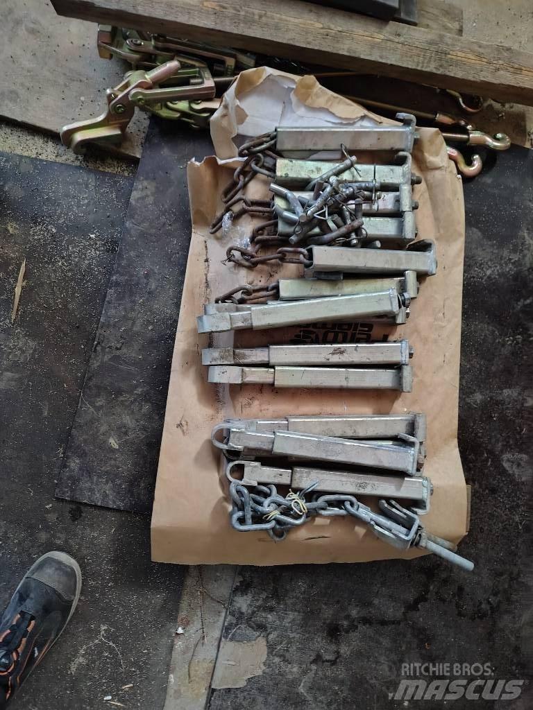 Raju 18.4R38 Tekerlekler