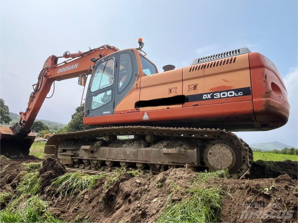 Doosan Dx300 Paletli ekskavatörler