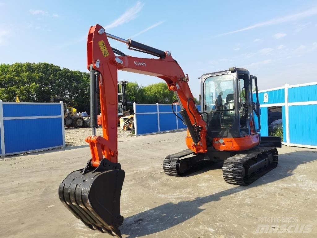 Kubota KX155 Paletli ekskavatörler