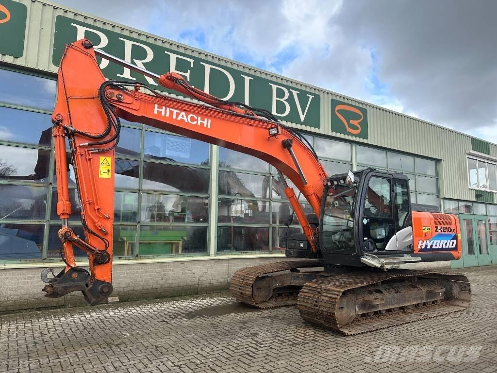 Hitachi ZH 210 LC-5B Paletli ekskavatörler