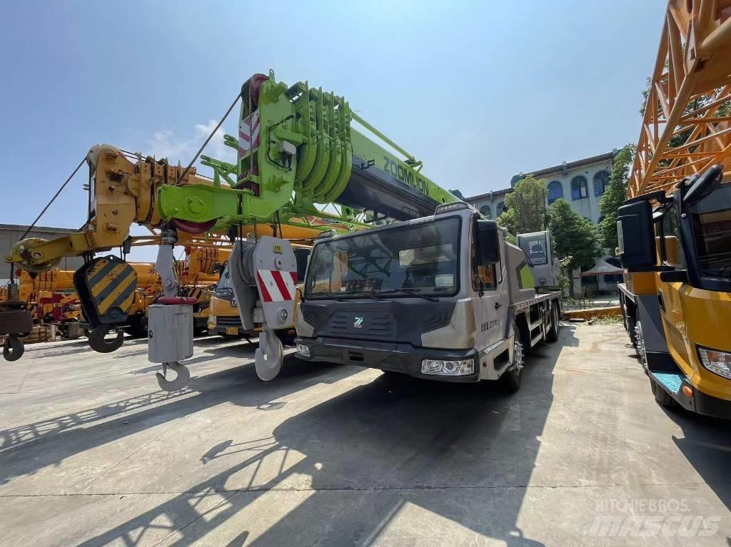 Zoomlion ZCT251V Yol-Arazi Tipi Vinçler (AT)