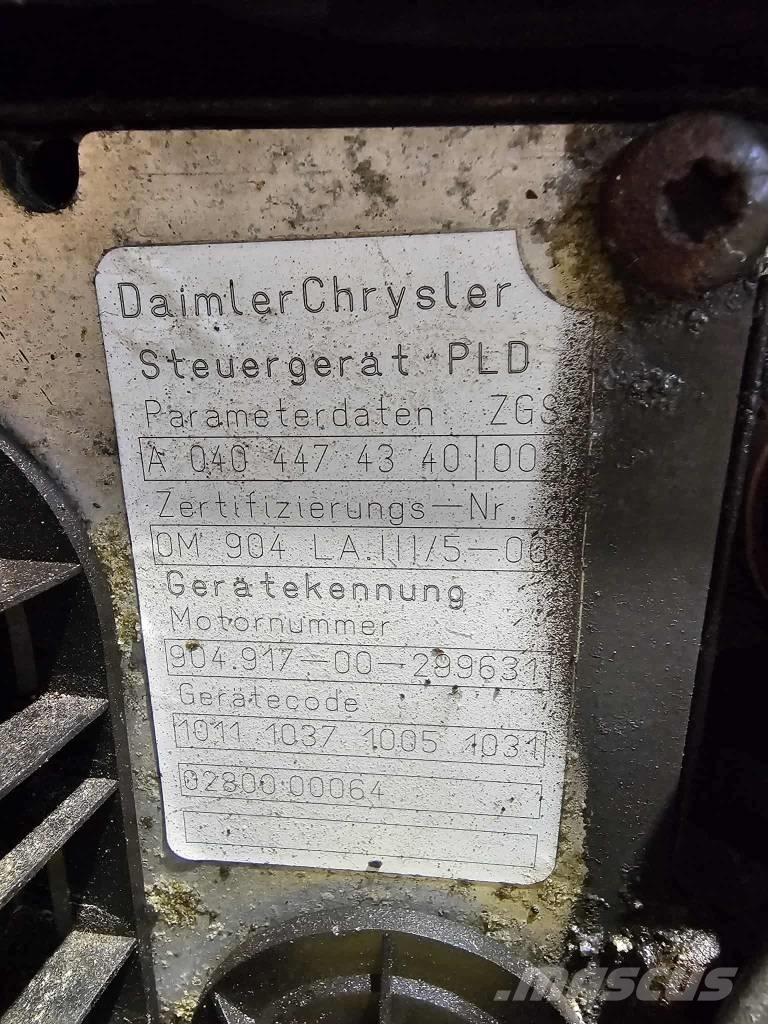 Mercedes-Benz LA904 Motorlar