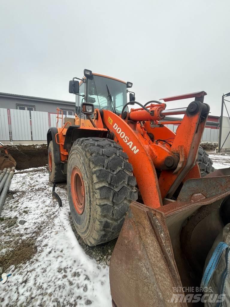 Doosan DL 400 Tekerlekli yükleyiciler