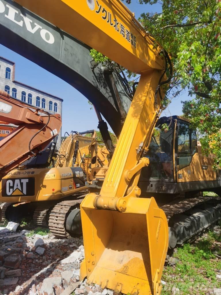 Komatsu PC 220-7 Paletli ekskavatörler