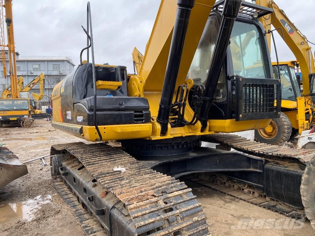 CAT 330 D Paletli ekskavatörler