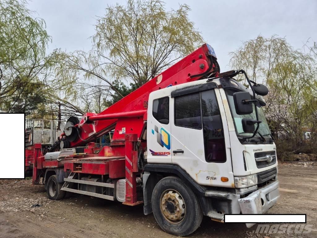 Horyong SKY450 Araç üstü platformlar