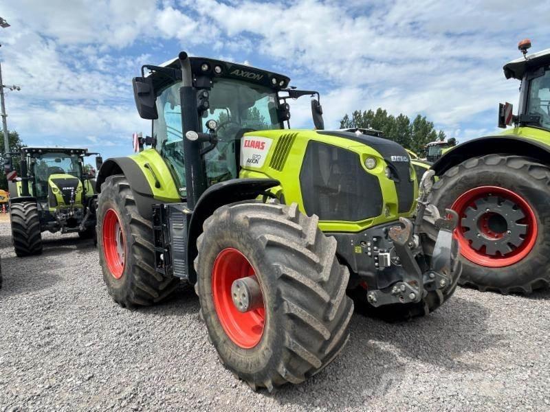 CLAAS AXION 870 Traktörler