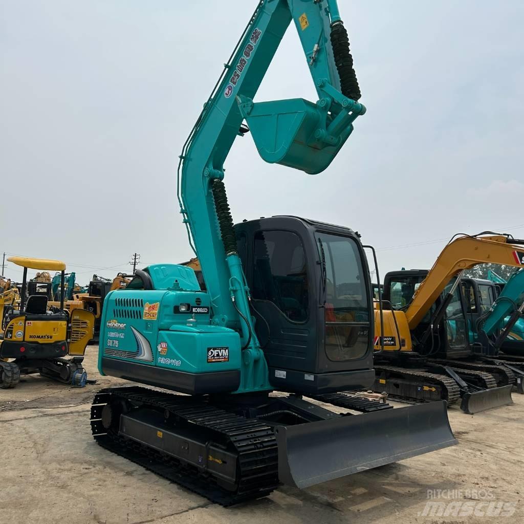 Kobelco 75 Paletli ekskavatörler