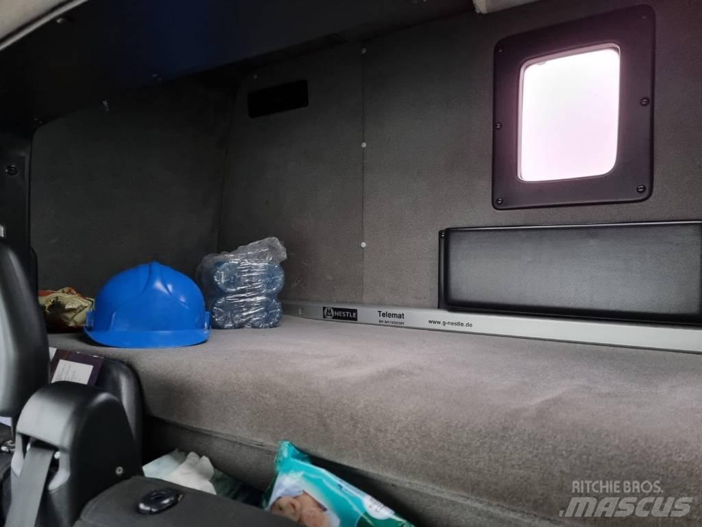 Iveco Daily 50 C 15 Düz Platformlu Oto Çekiciler/vinçli kamyonlar