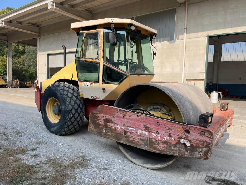 Dynapac CA 302 D Tek tamburlu silindirler